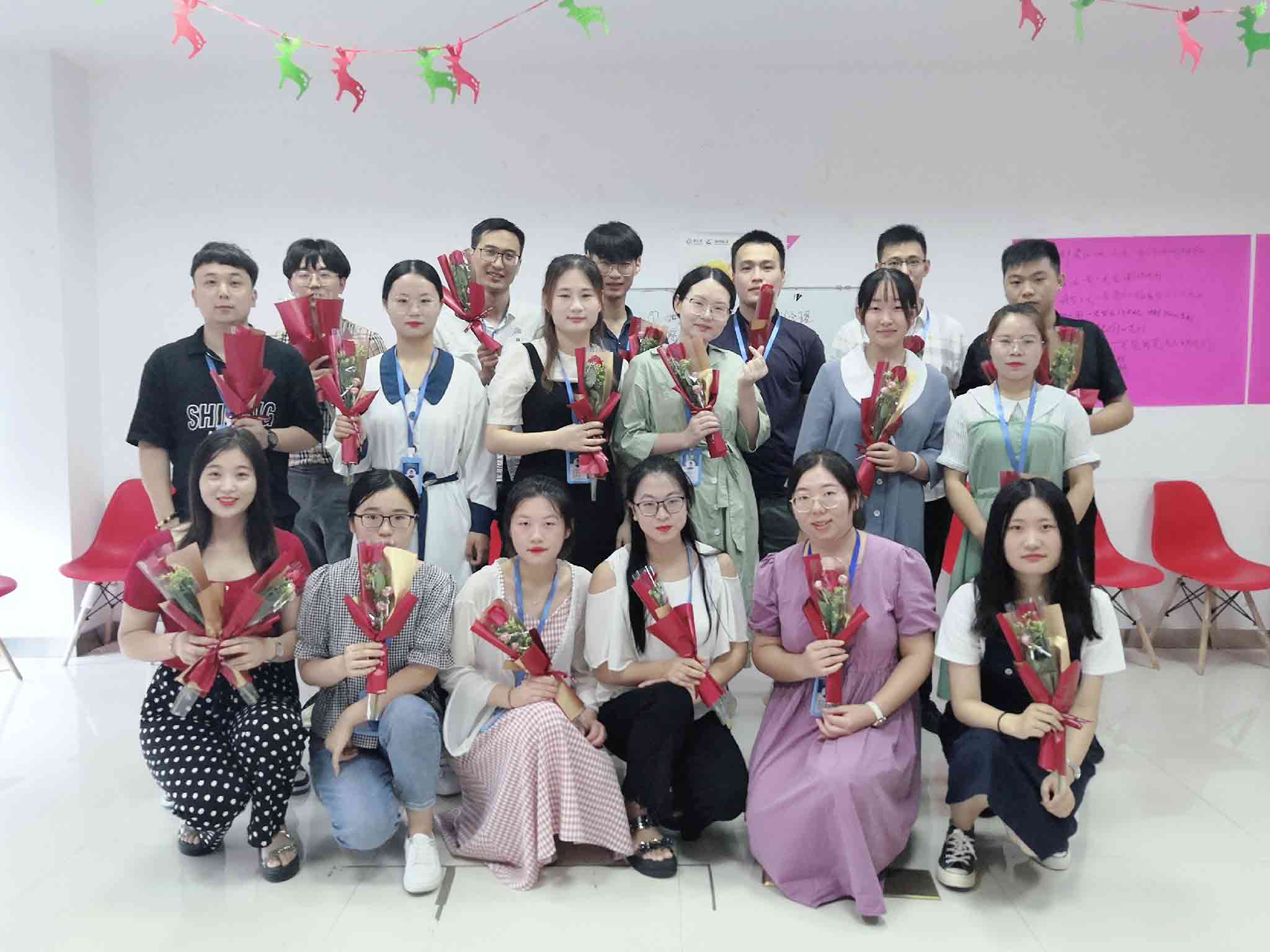 百雀筑橋，星夢(mèng)傳書，星語(yǔ)心愿，七夕與君長(zhǎng)相伴!